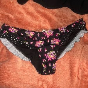 Very cheeky bargains suit bottom